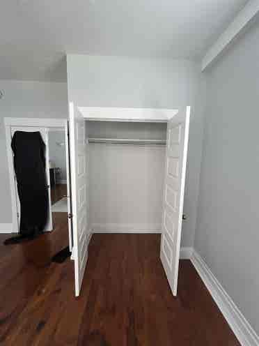 Looking for roommate ASAP