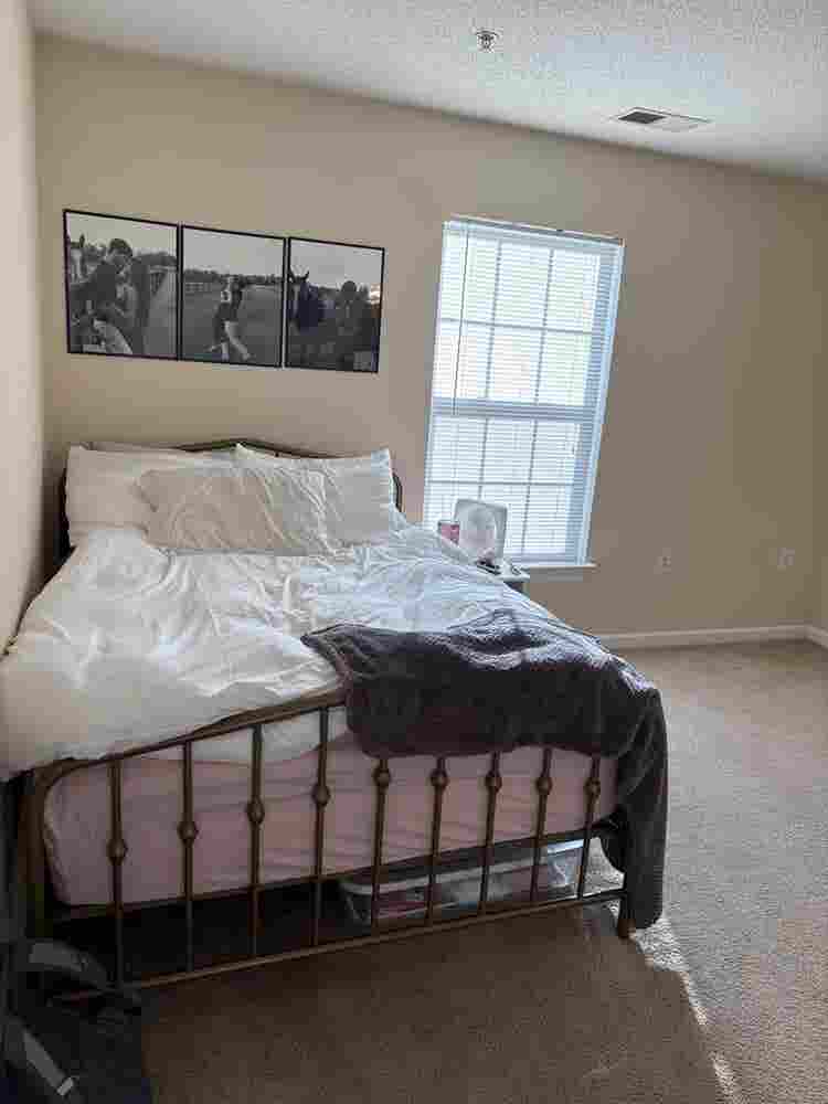 Sublease: Mountaineer village