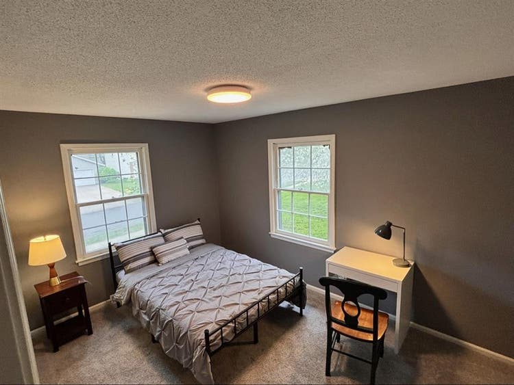 Quite room
