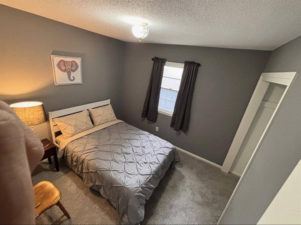 Quite room