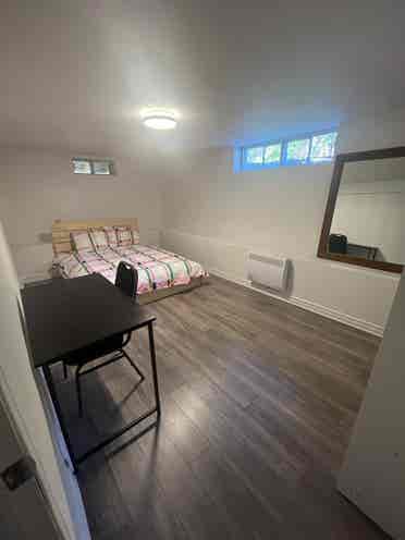 ROOMMIE ARRANGEMENT - COLOCATION