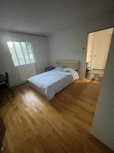 ROOMMIE ARRANGEMENT - COLOCATION