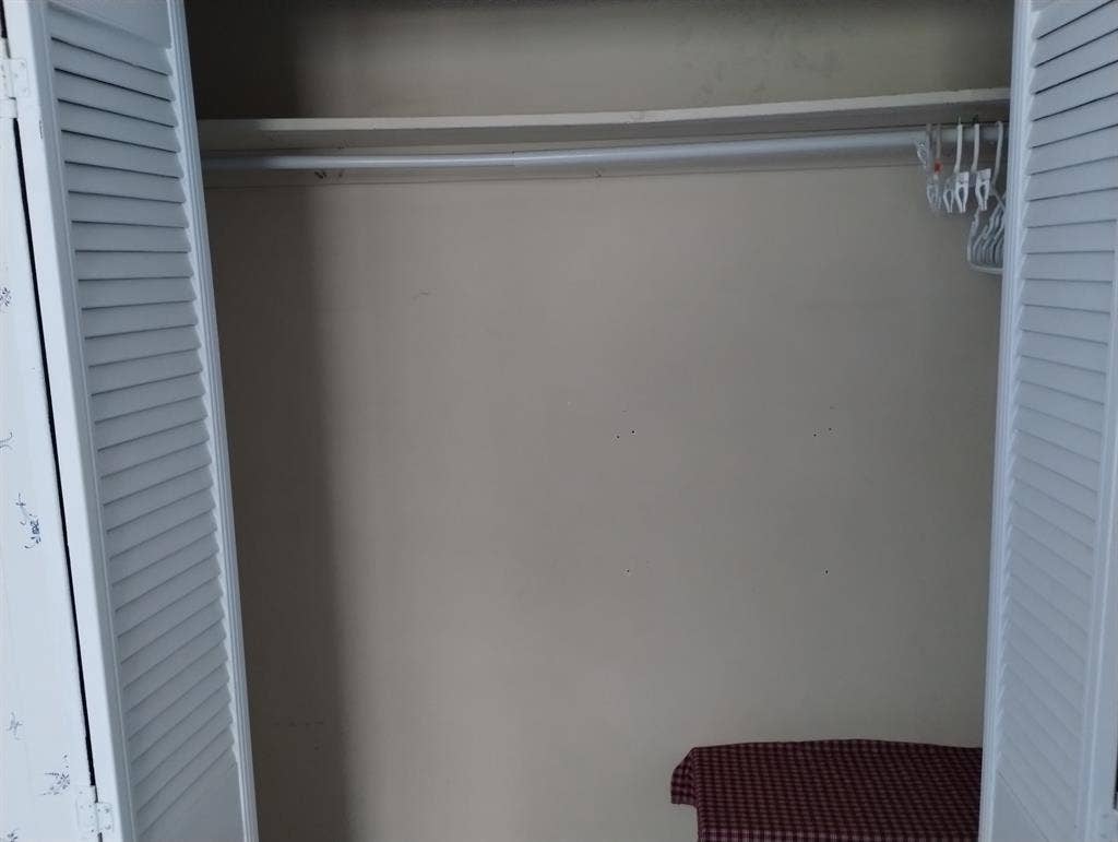 Unfurnished room in vinton VA