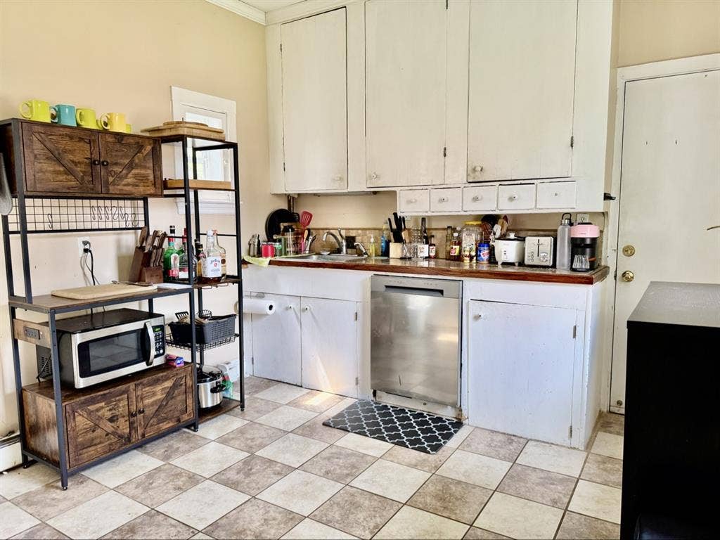 Beacon St Apt 1, Portland ME