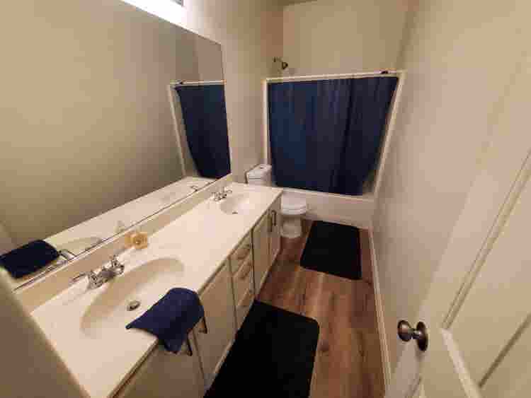 Fully-furnished Room for Rent