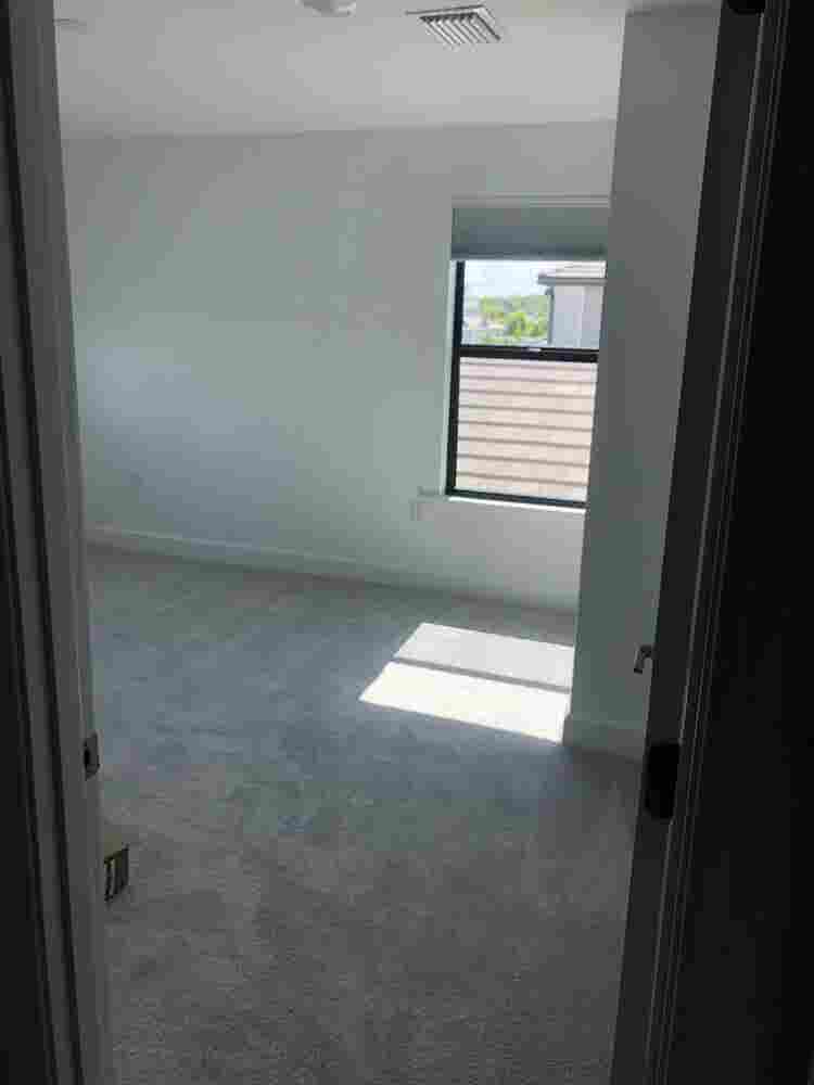 Private Room and bath for rent
