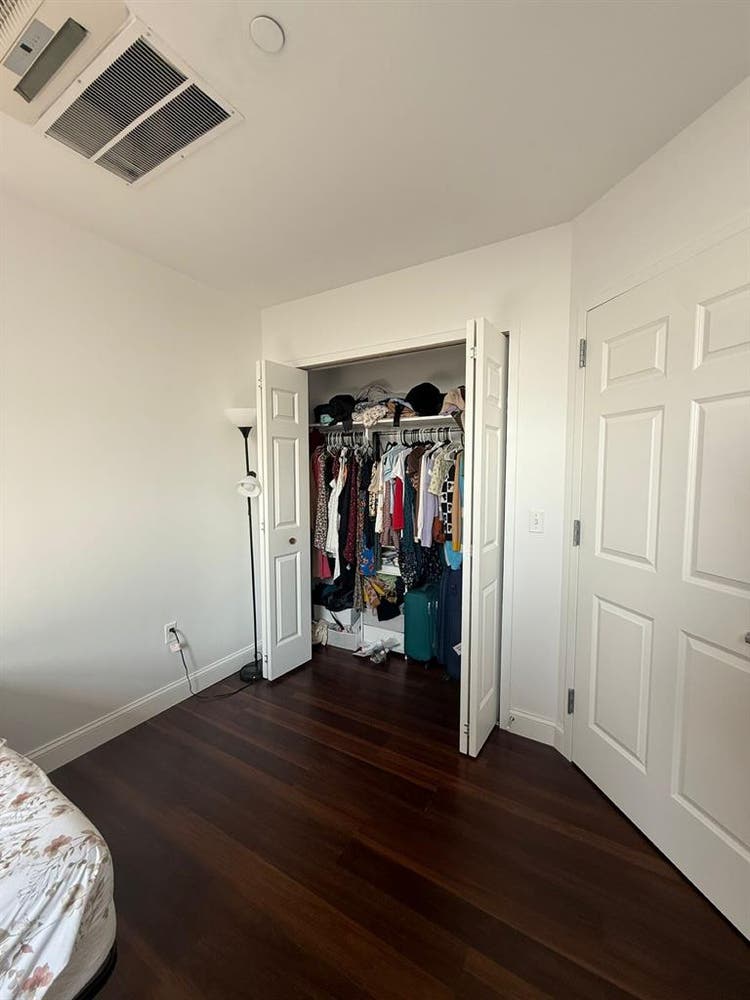 1 spacious room available