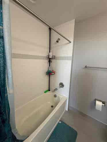 1 spacious room available