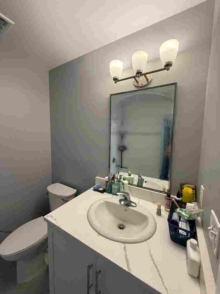 1 spacious room available