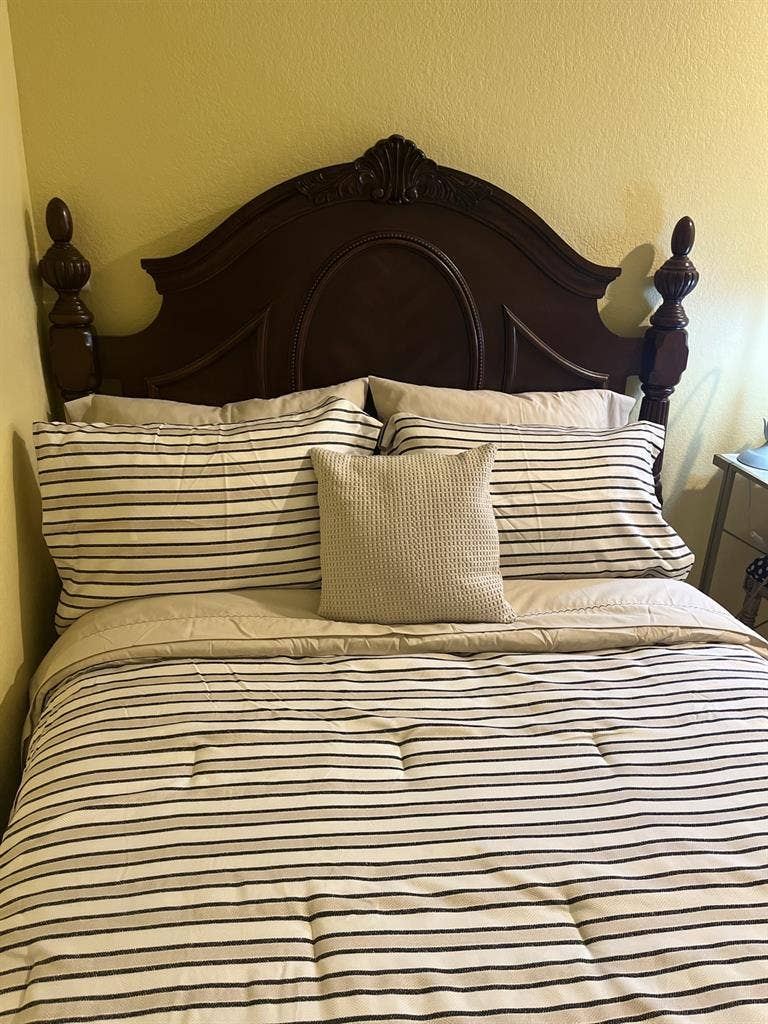 COZY ROOM FOR RENT