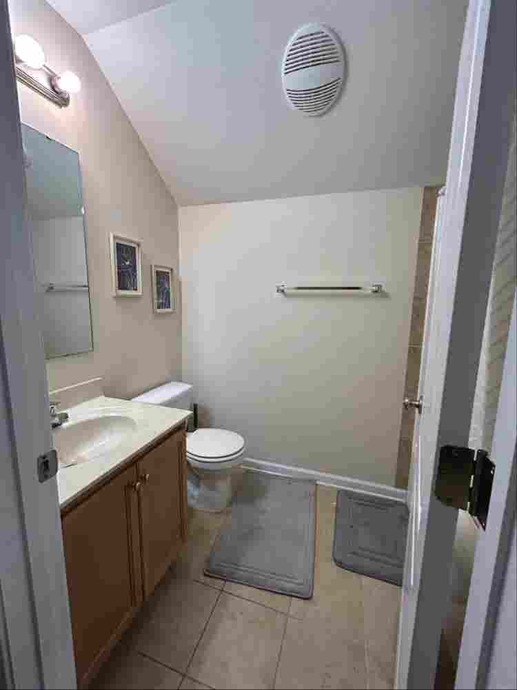 Room for rent!!