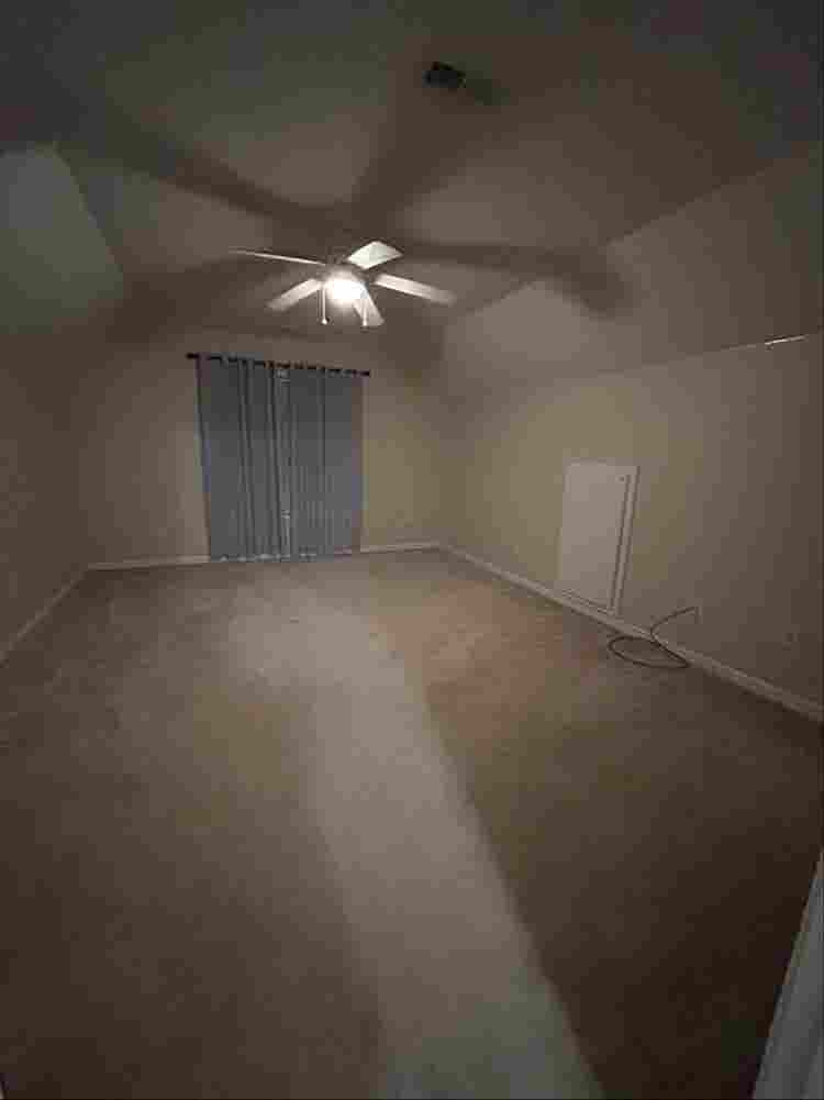 Room for rent!!