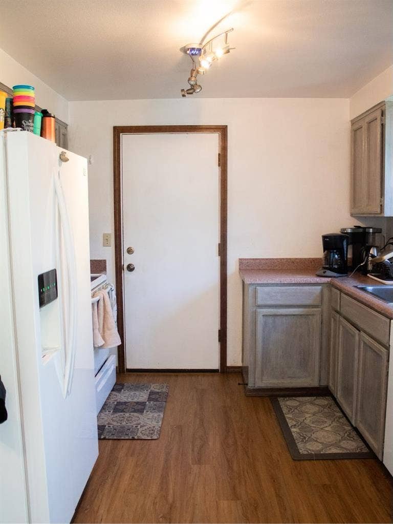 $ room open starting Sept !
