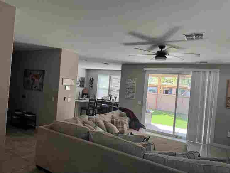 Rooms for rentt
