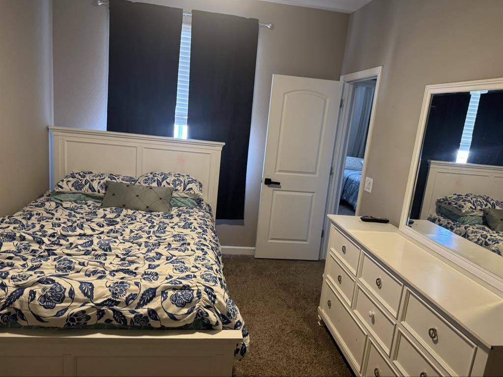 Rooms for rent w/Utlities
