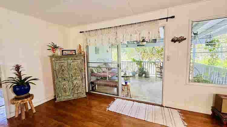 1 month sublet . $