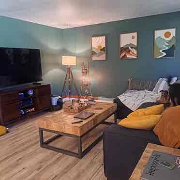 ROOM FOR RENT IN HUMBLE HOME
