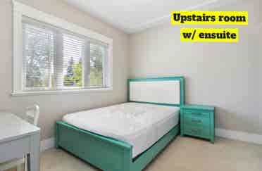 Furnished Room in Kerrisdale
