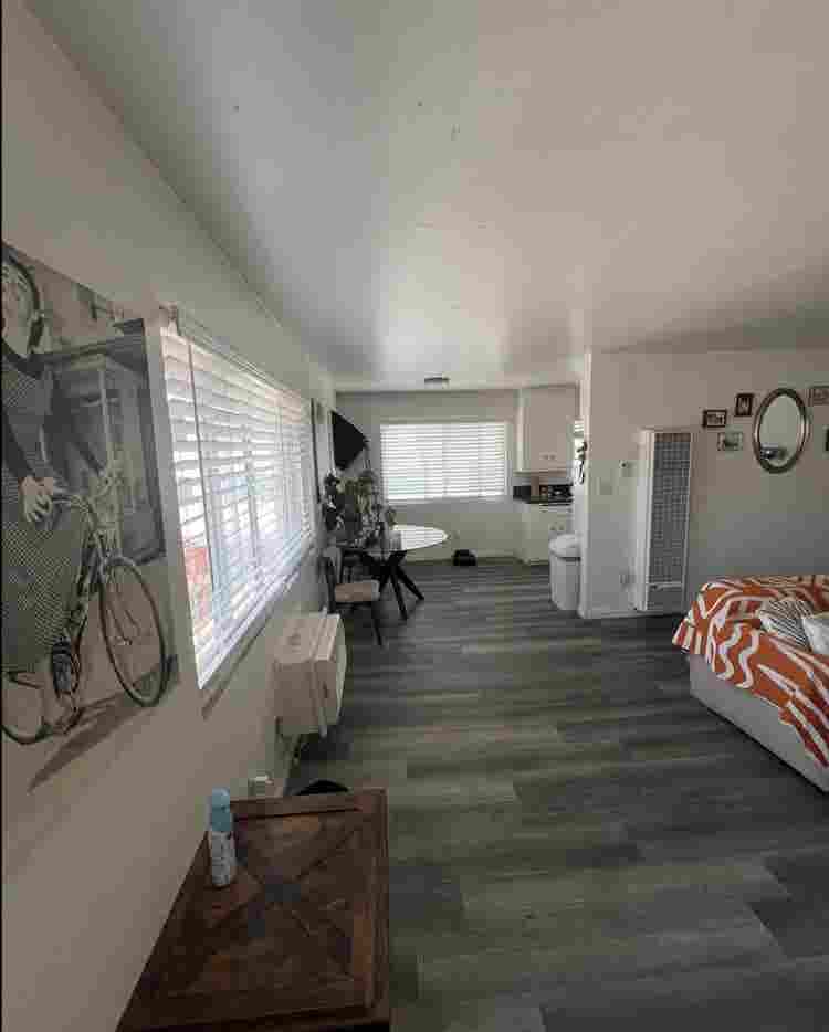 2 bedroom, One Bath