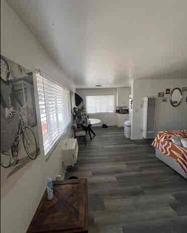 2 bedroom, One Bath