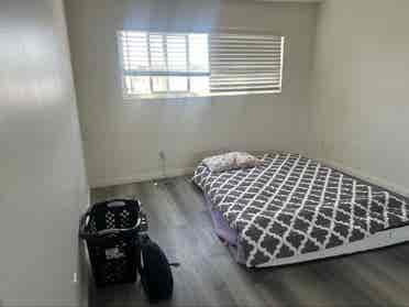 2 bedroom, One Bath