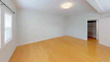 1 BR in Oakland