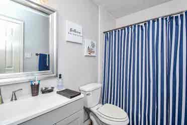 Small rooms in Barker Cypress