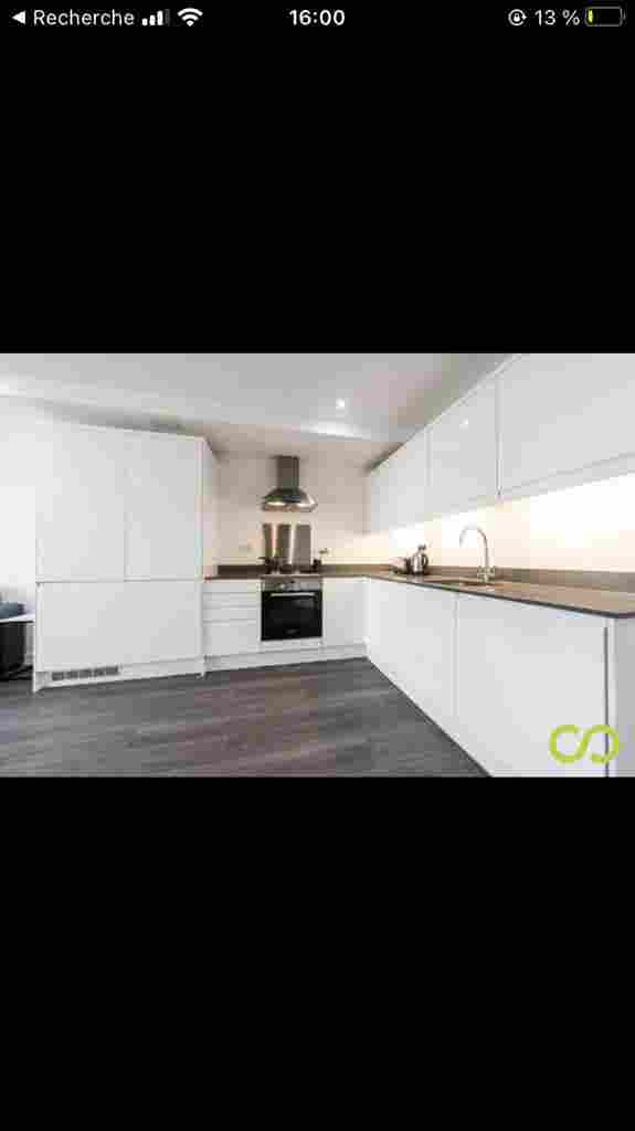Flat share in SE - room available