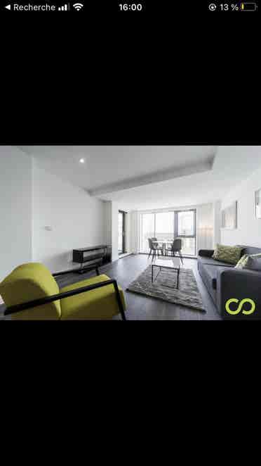Flat share in SE - room available