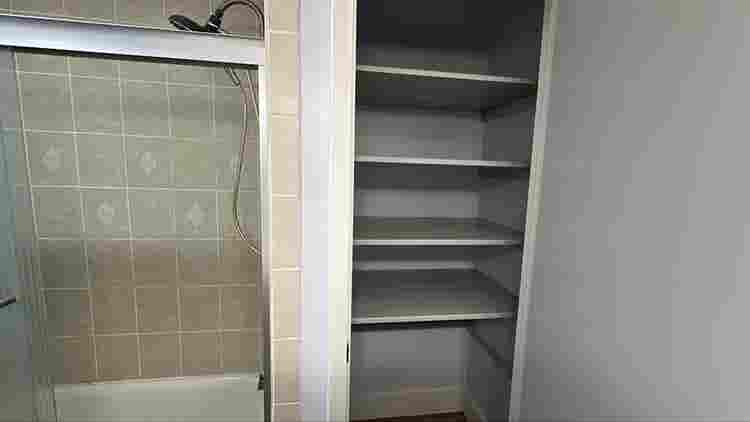 Bedroom w/ Bathroom