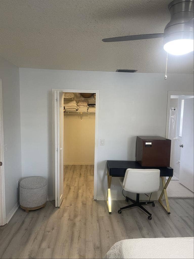 Royal Palm Beach, Room for Rent