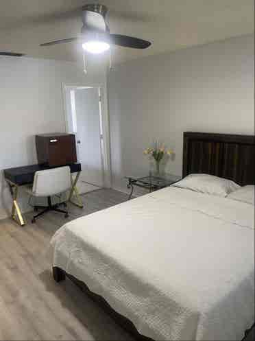 Royal Palm Beach, Room for Rent