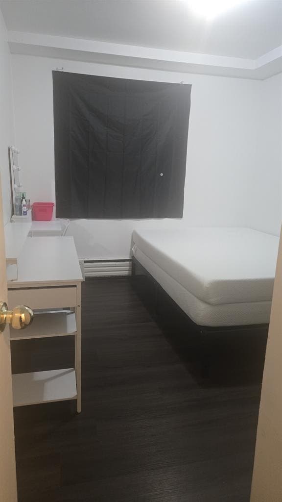 Room for rent
