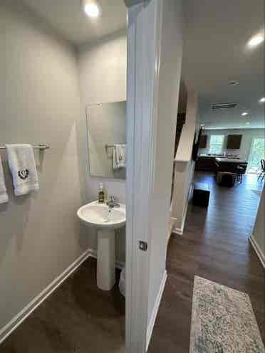 Townhome w/ all utilities included!