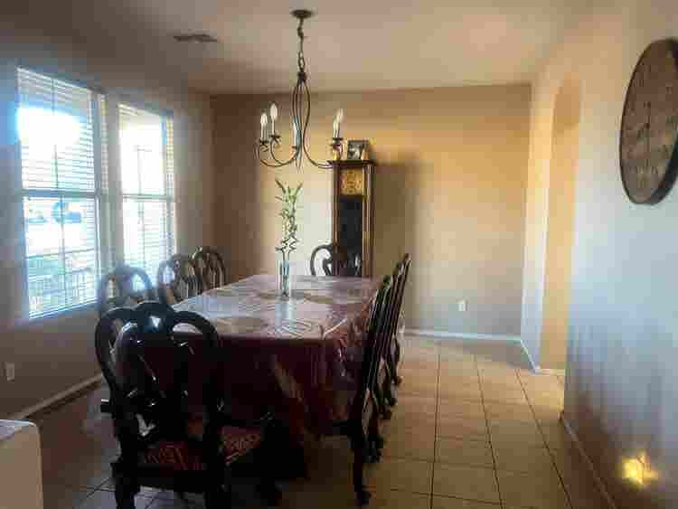 1 room Available in a  big house