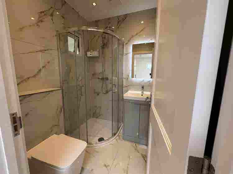 Modern Furnished Studio