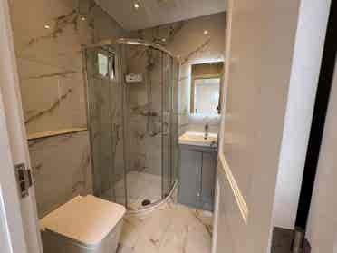 Modern Furnished Studio