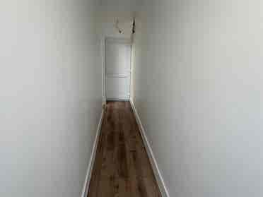 Modern Furnished Studio