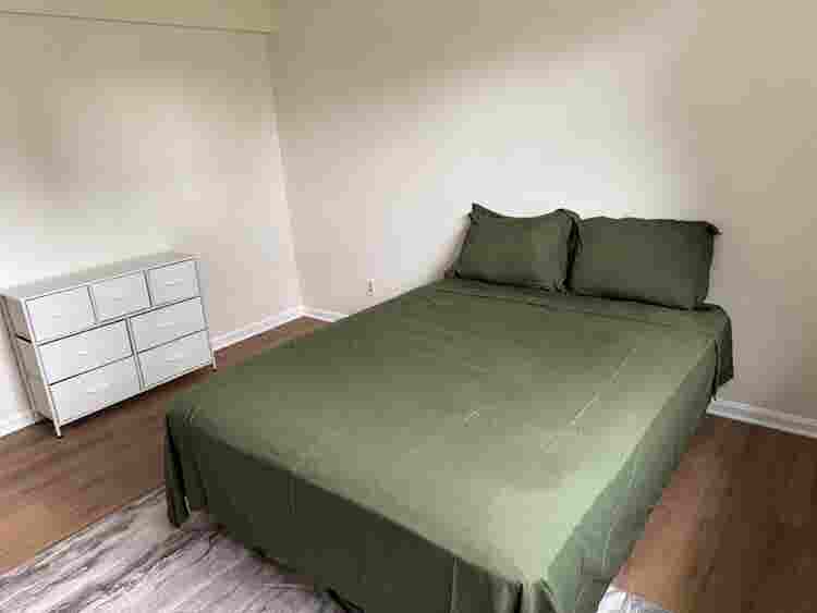 Private Bedroom in District Heights