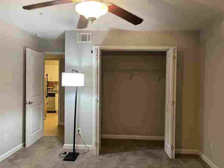 kid-friendly female roommates