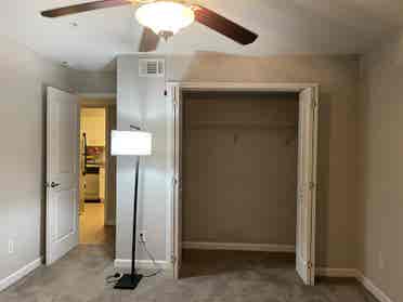 kid-friendly female roommates