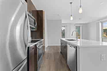 Near Tufts Campus! 1 BD Avail!