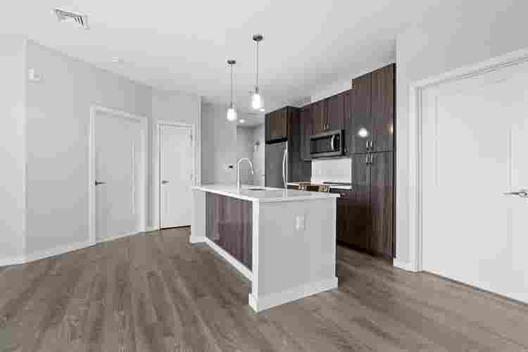 Near Tufts Campus! 1 BD Avail!
