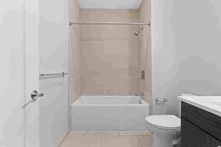 Near Tufts Campus! 1 BD Avail!