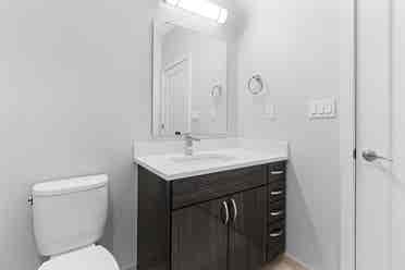Near Tufts Campus! 1 BD Avail!