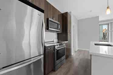Near Tufts Campus! 1 BD Avail!