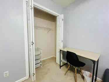 Private room-Male only