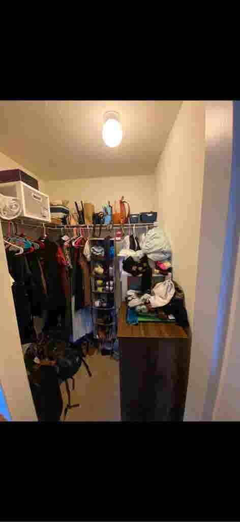 *Room Available*Women Only*