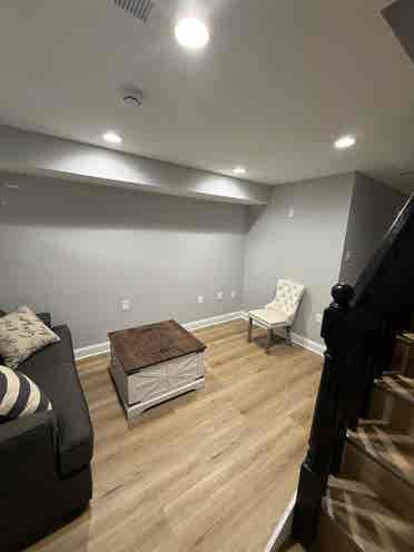 Private Furnished Room in Baltimore
