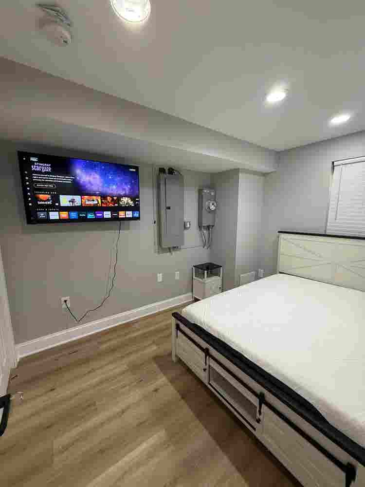 Private Furnished Basement Room